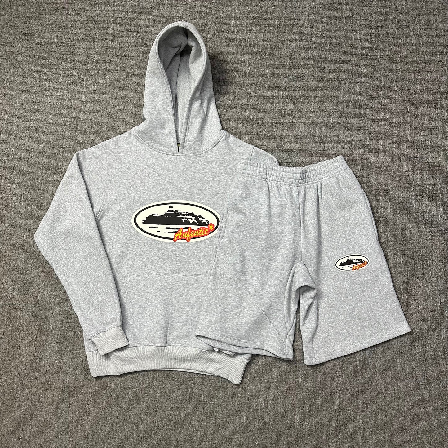 Cort*ez Aufentic Shorts & Hoodie Set