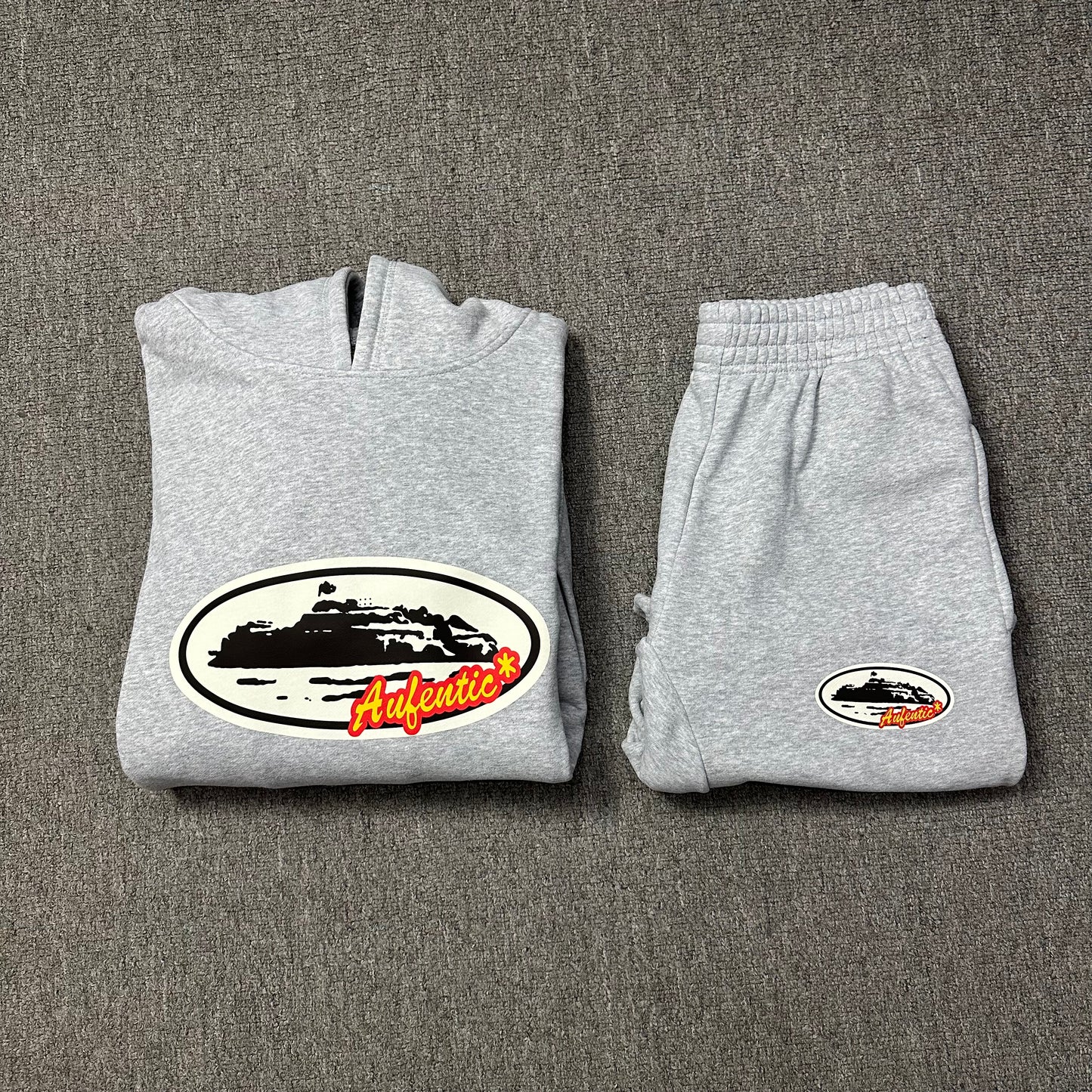 Cort*ez Aufentic Shorts & Hoodie Set
