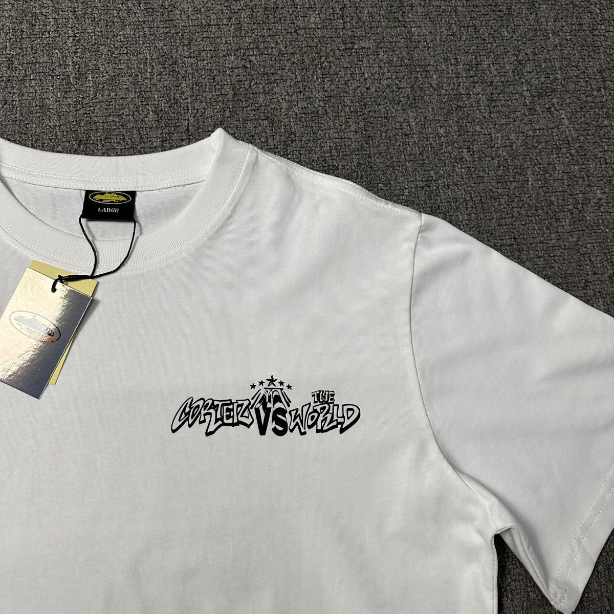 Cort*ez Regne Sur Le Monde T-shirt