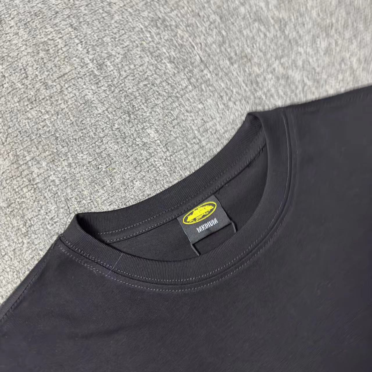 Cort*ez Regne Sur Le Monde T-shirt