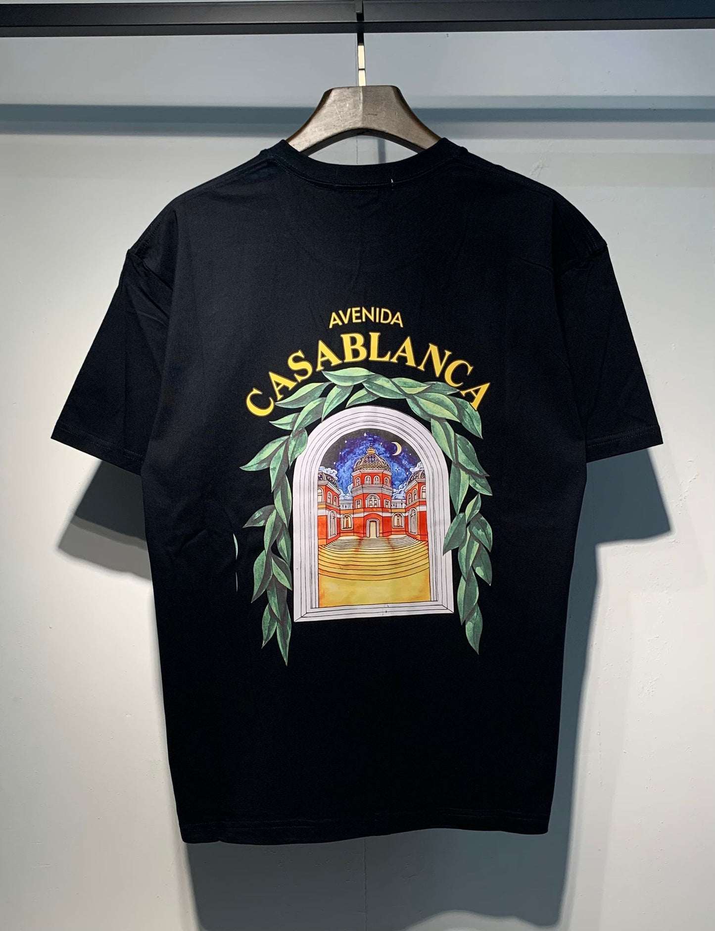 Casabla*ca Avenida Tee
